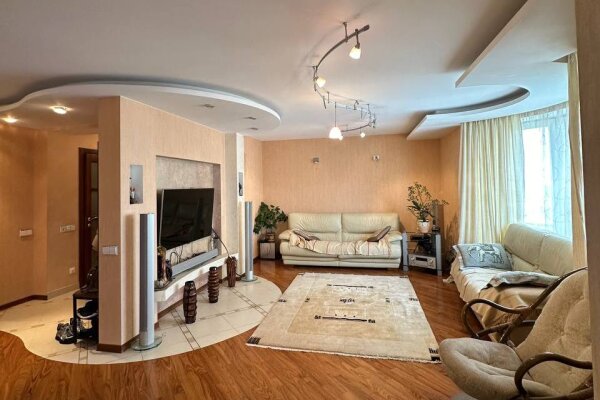 Продажа квартир, комнат – Минск, Леонида Беды ул., 38