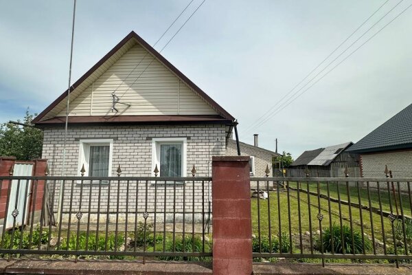 Продажа домов, коттеджей – Смиловичи, Первомайская ул.
