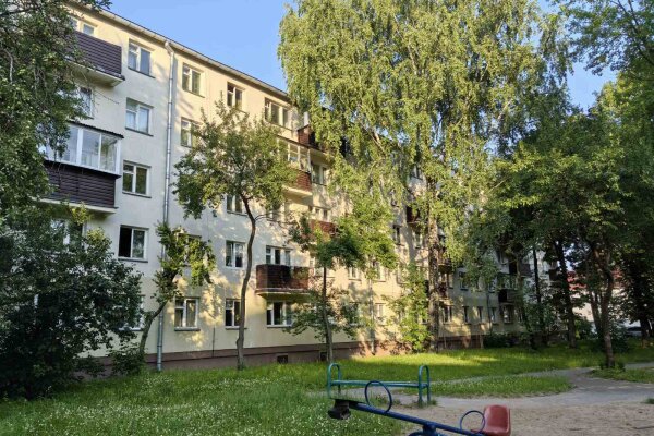 Продажа квартир, комнат – Минск, Фроликова ул., 7