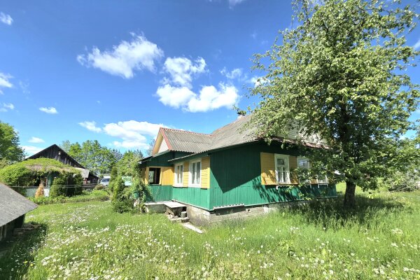 Продажа домов, коттеджей – Королина, Центральная ул., 21