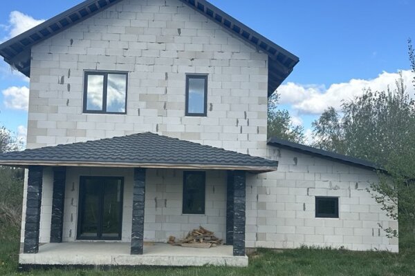 Продаётся свежий отштукатуренный дом в д. Малое Беляково. В 31 км от Минска.