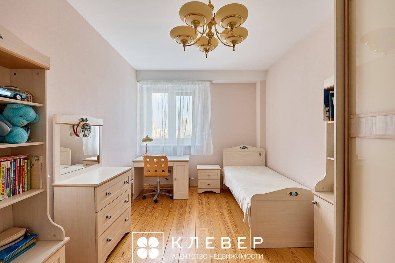  93.1м.кв., комнат 3, г. Минск (Богдановича ул., 130)