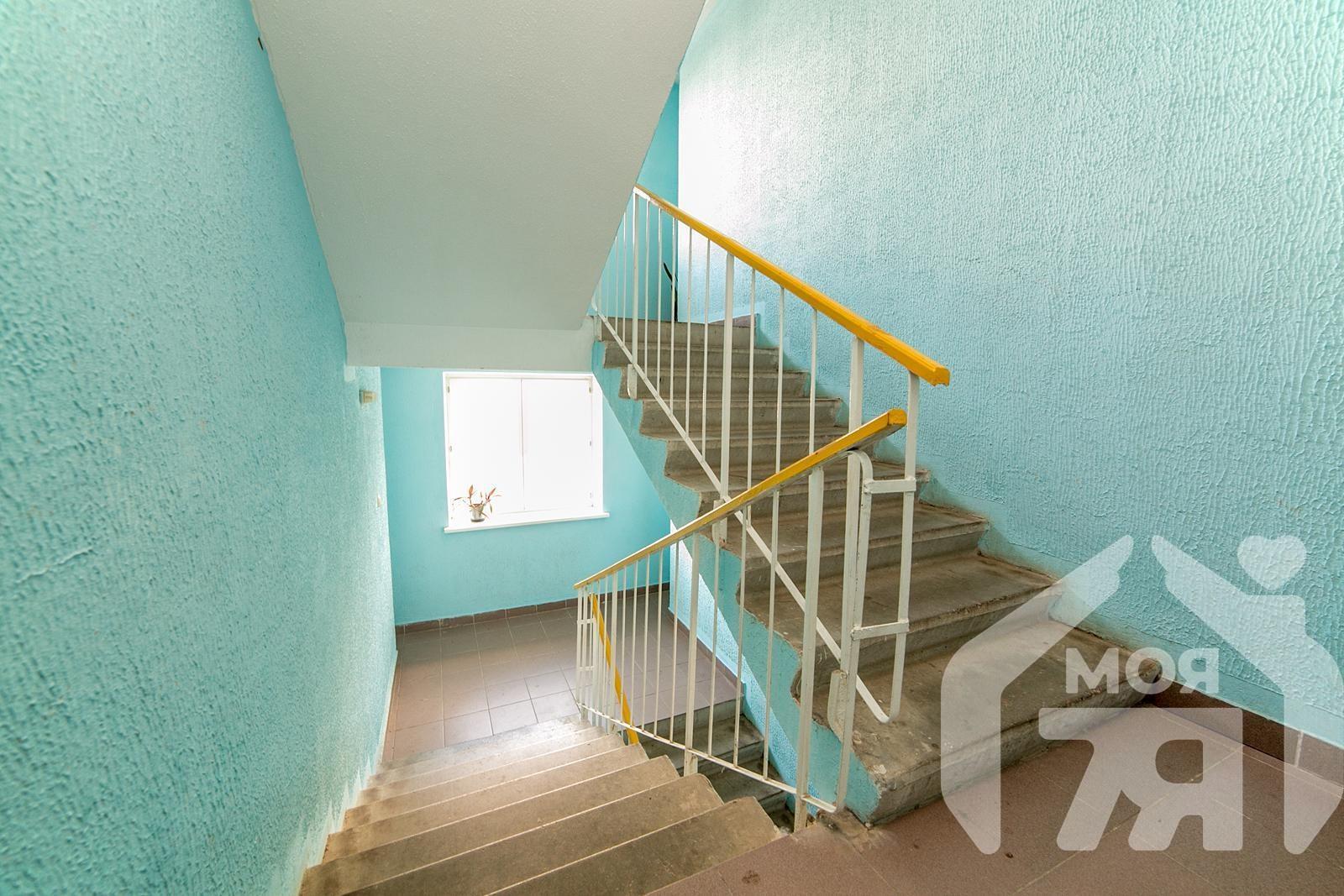 2 room apartment 54 m² Maladzyechna, Belarus