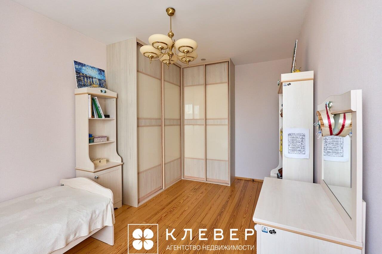  93.1м.кв., комнат 3, г. Минск (Богдановича ул., 130)