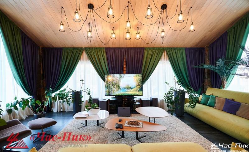 Cottage 707 m² Lahojsk selsaviet, Belarus