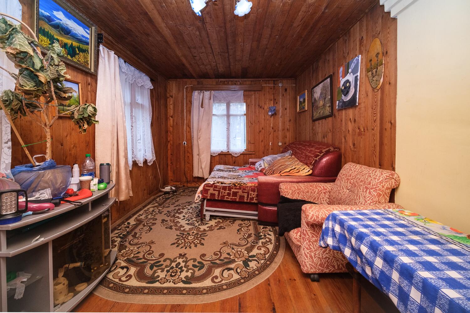 House  Krasnienski sielski Saviet, Belarus