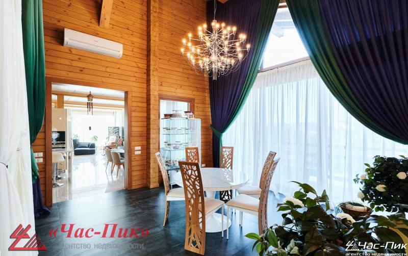 Cottage 707 m² Lahojsk selsaviet, Belarus