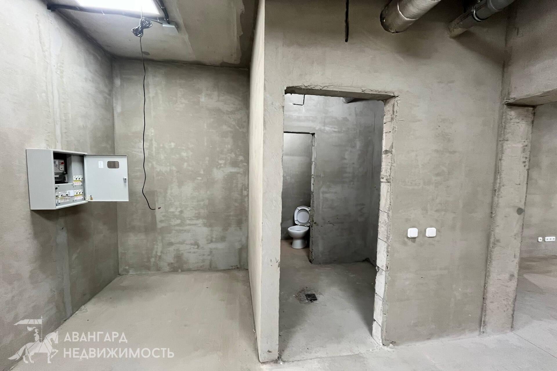 Shop 2 rooms 64 m² in Minsk, Belarus