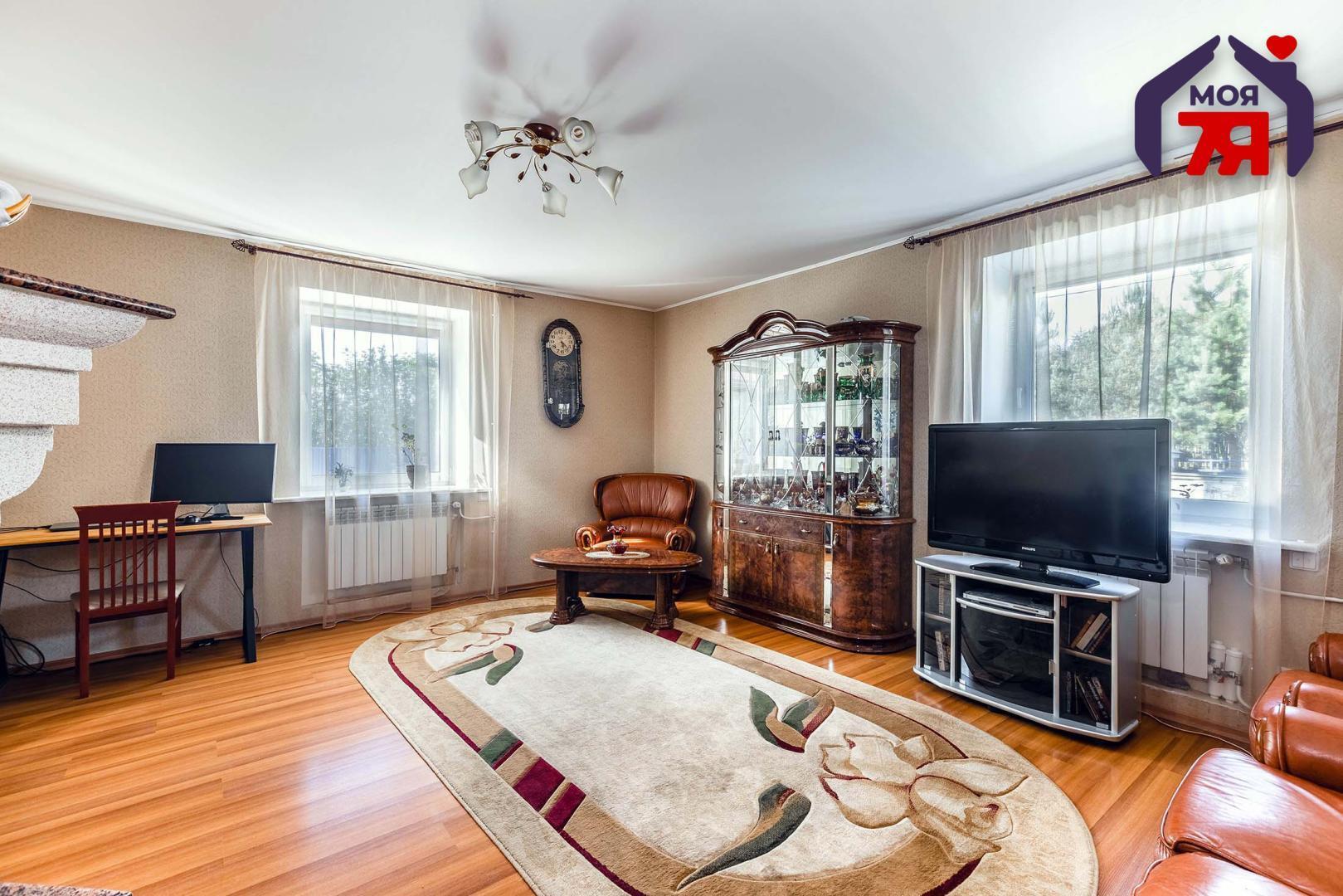 Casa de campo 221 m² Baraulianski sielski Saviet, Belarús