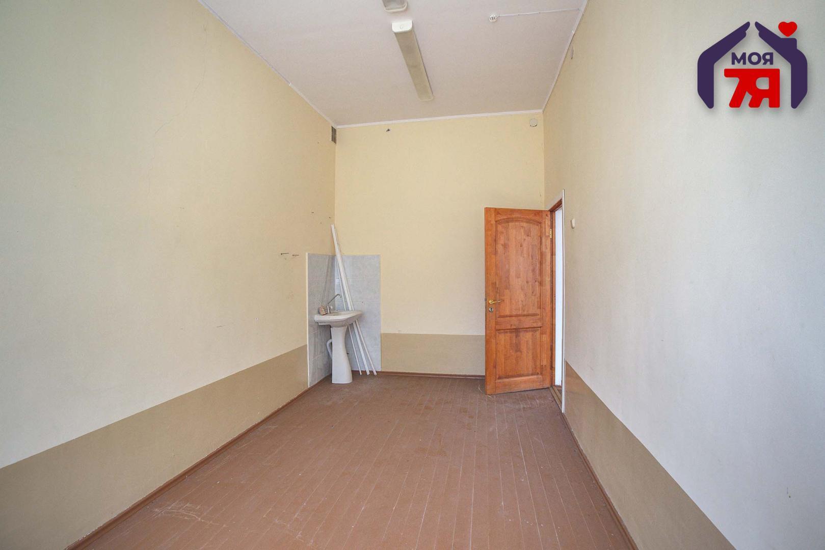 Commercial property 5 000 m² in Volkauski sielski Saviet, Belarus