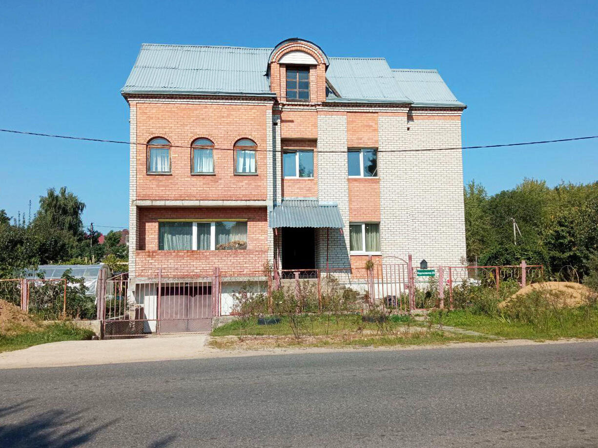  345.7м.кв. (участок 9.1сот.), аг. Колодищи (Карповича ул.)