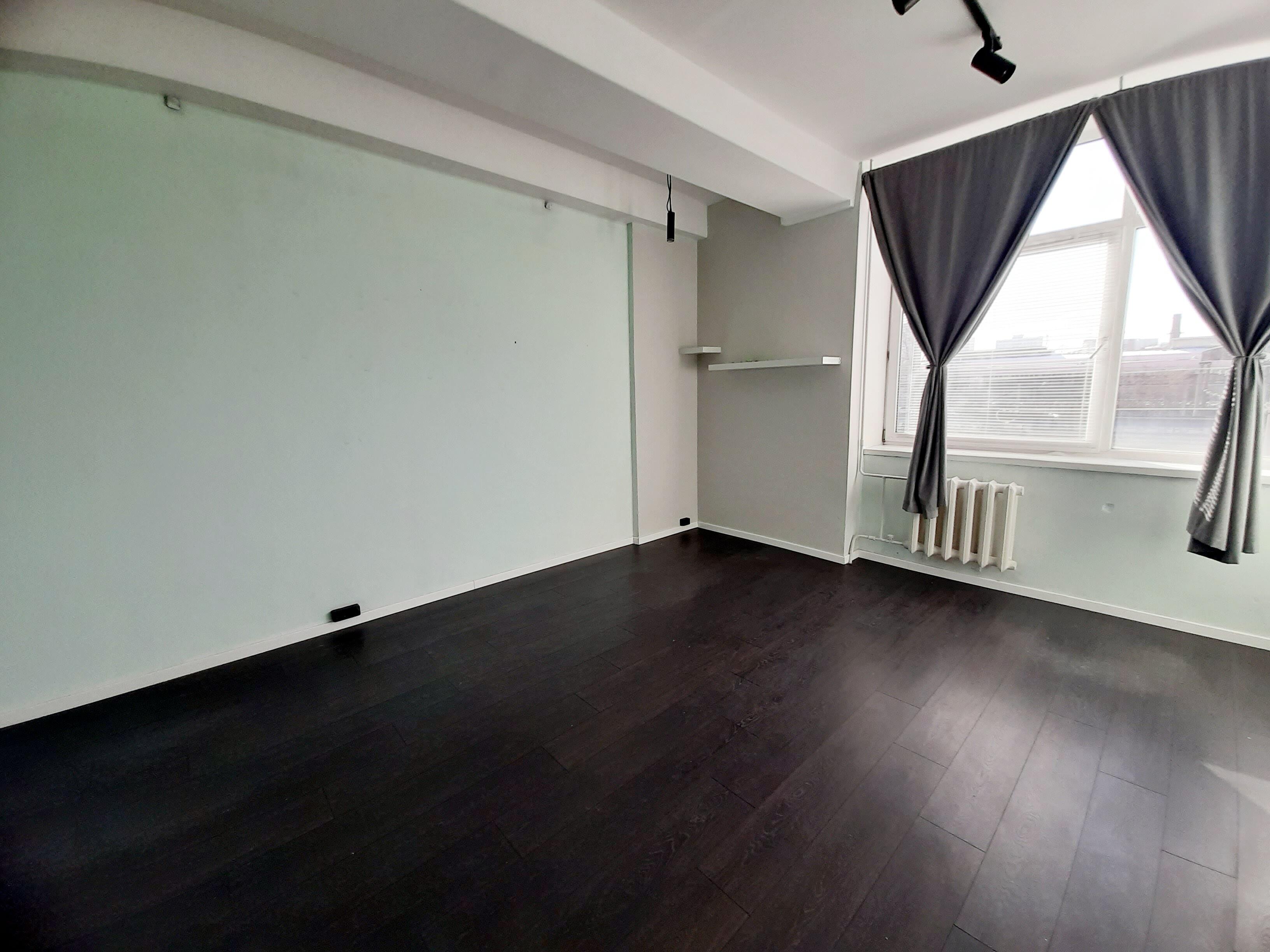 Office 2 rooms 42 m² in Minsk, Belarus