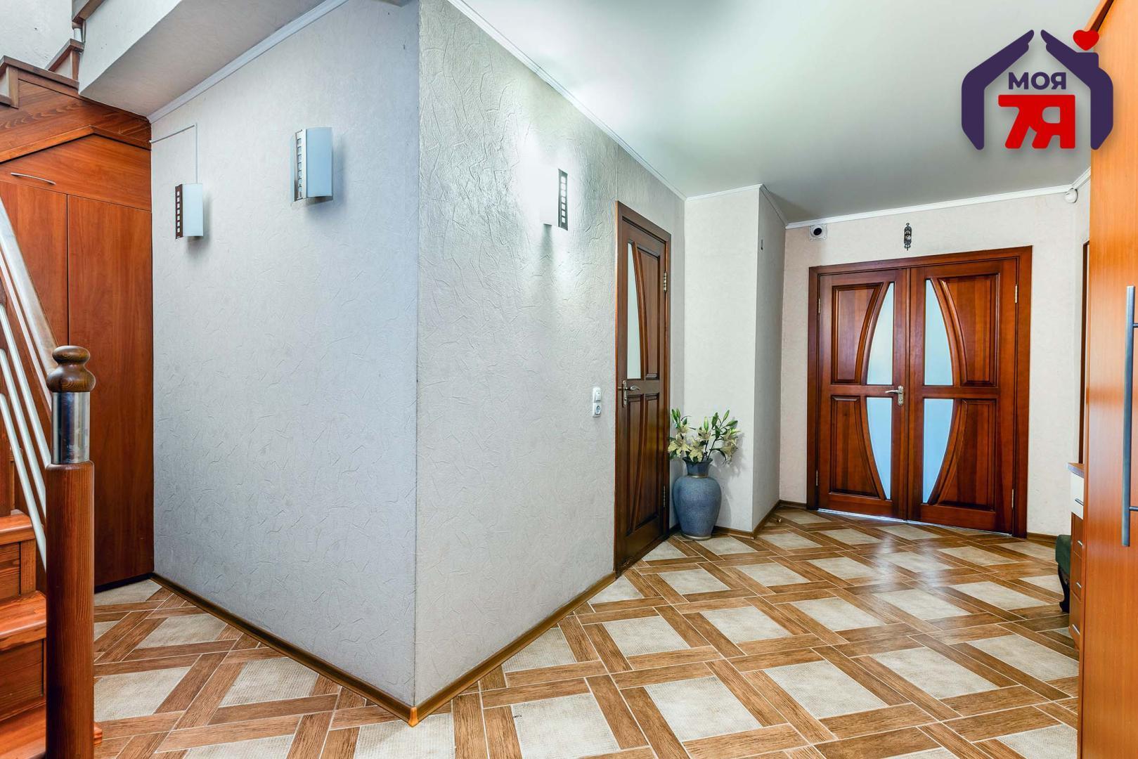 Casa de campo 221 m² Baraulianski sielski Saviet, Belarús