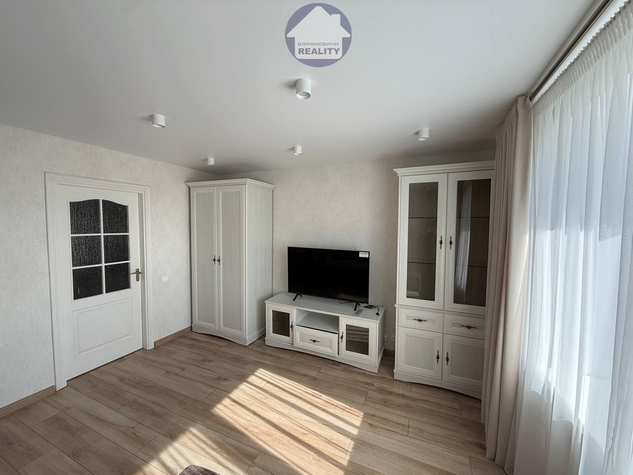 1 room apartment 46 m² Baranavichy, Belarus