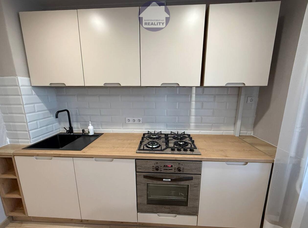 1 room apartment 46 m² Baranavichy, Belarus