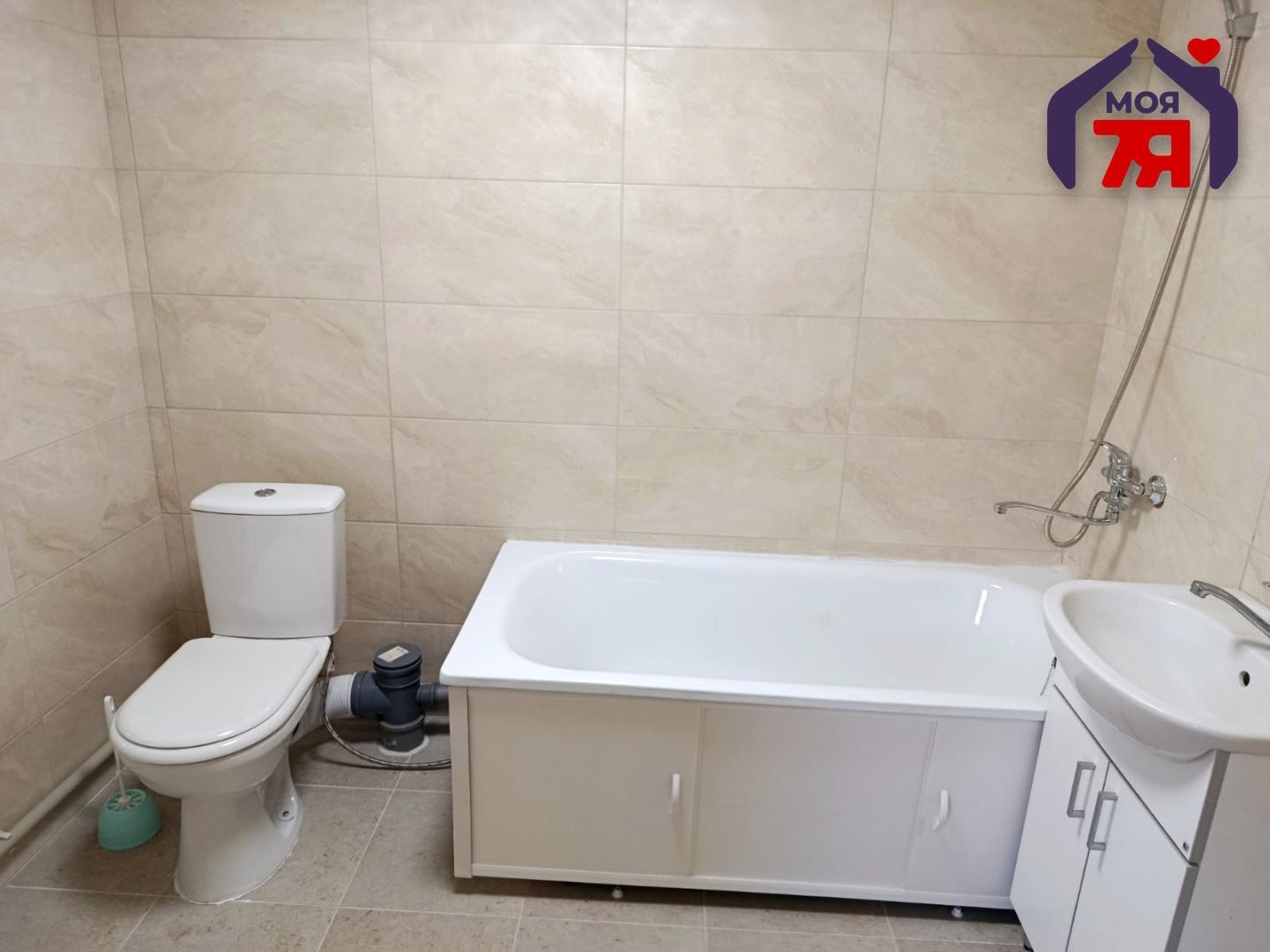 Wohnung 3 zimmer 64 m² Maladsetschna, Belarus