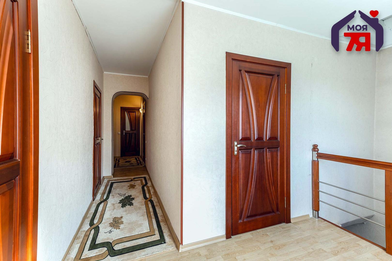 Casa de campo 221 m² Baraulianski sielski Saviet, Belarús