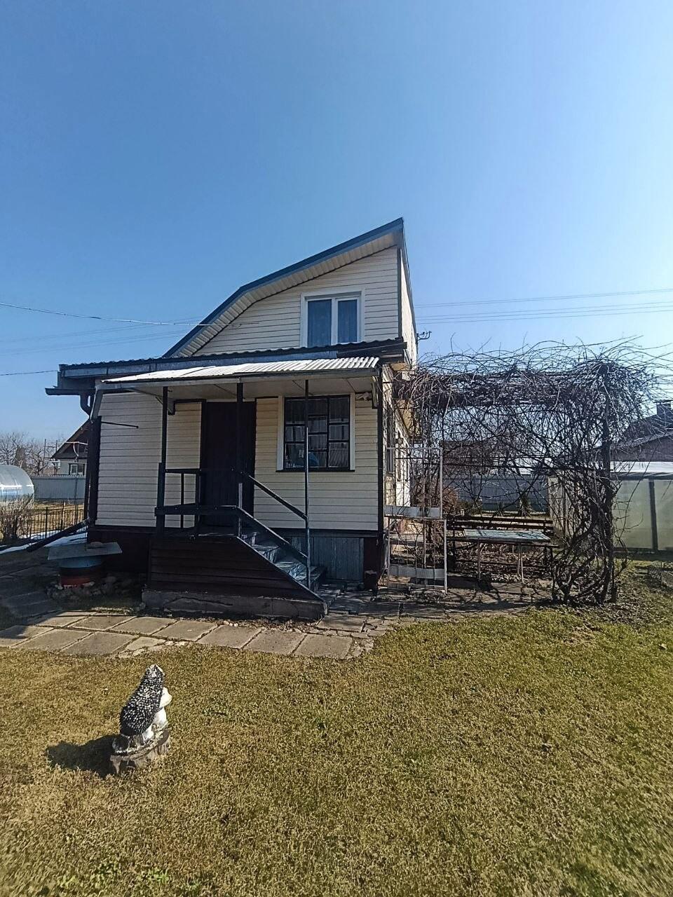 Дом  Пережирский сельский Совет, Беларусь