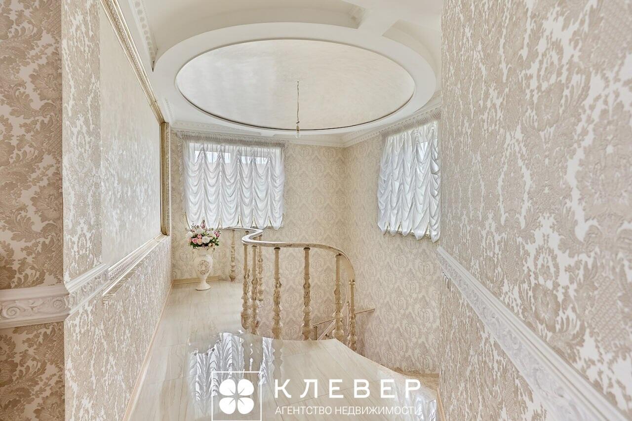  295.4м.кв. (участок 8.35сот.), аг. Ждановичи (Жемчужная ул.)