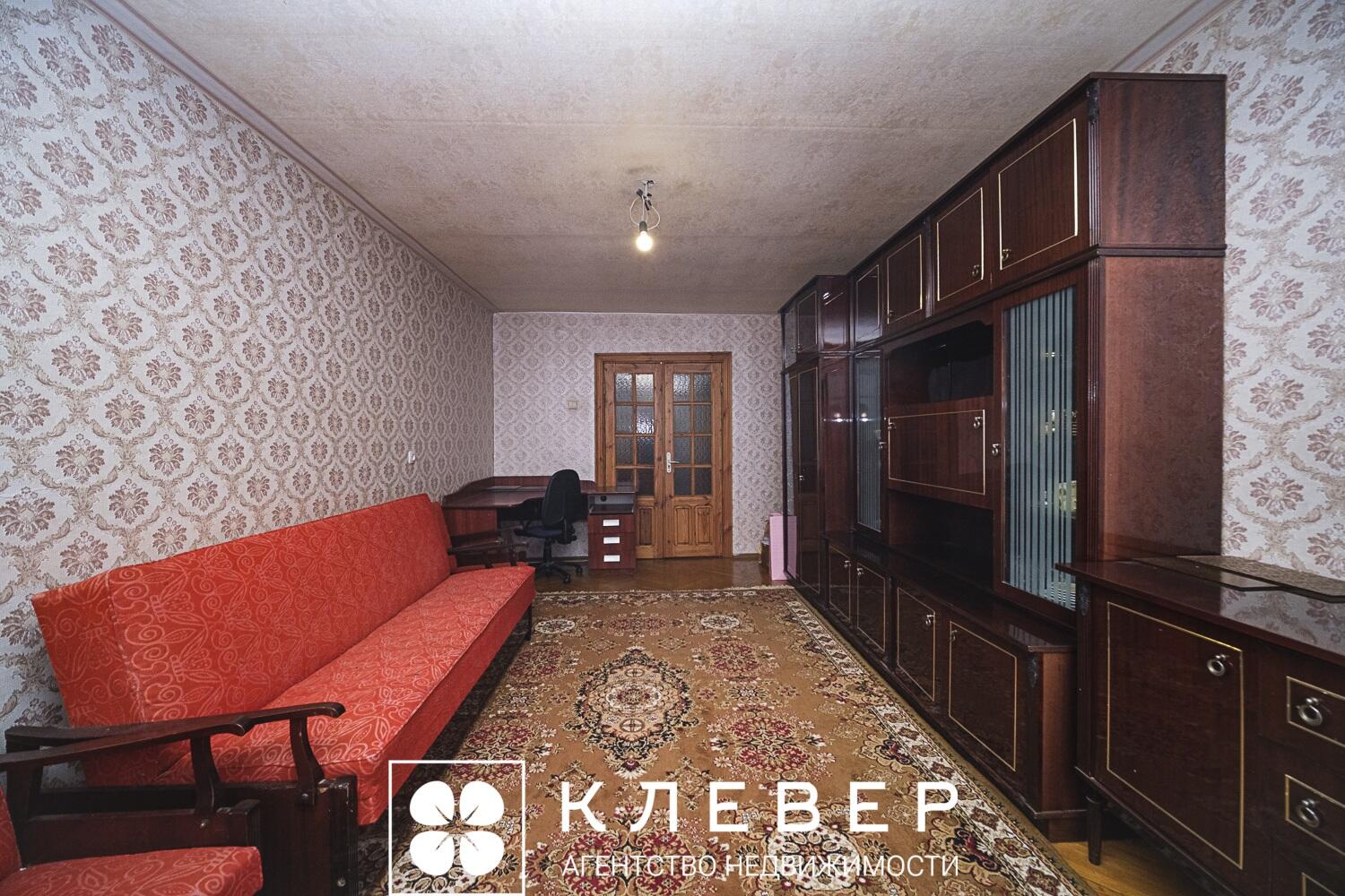  88.6м.кв., комнат 4, г. Минск (Маяковского ул., 14)