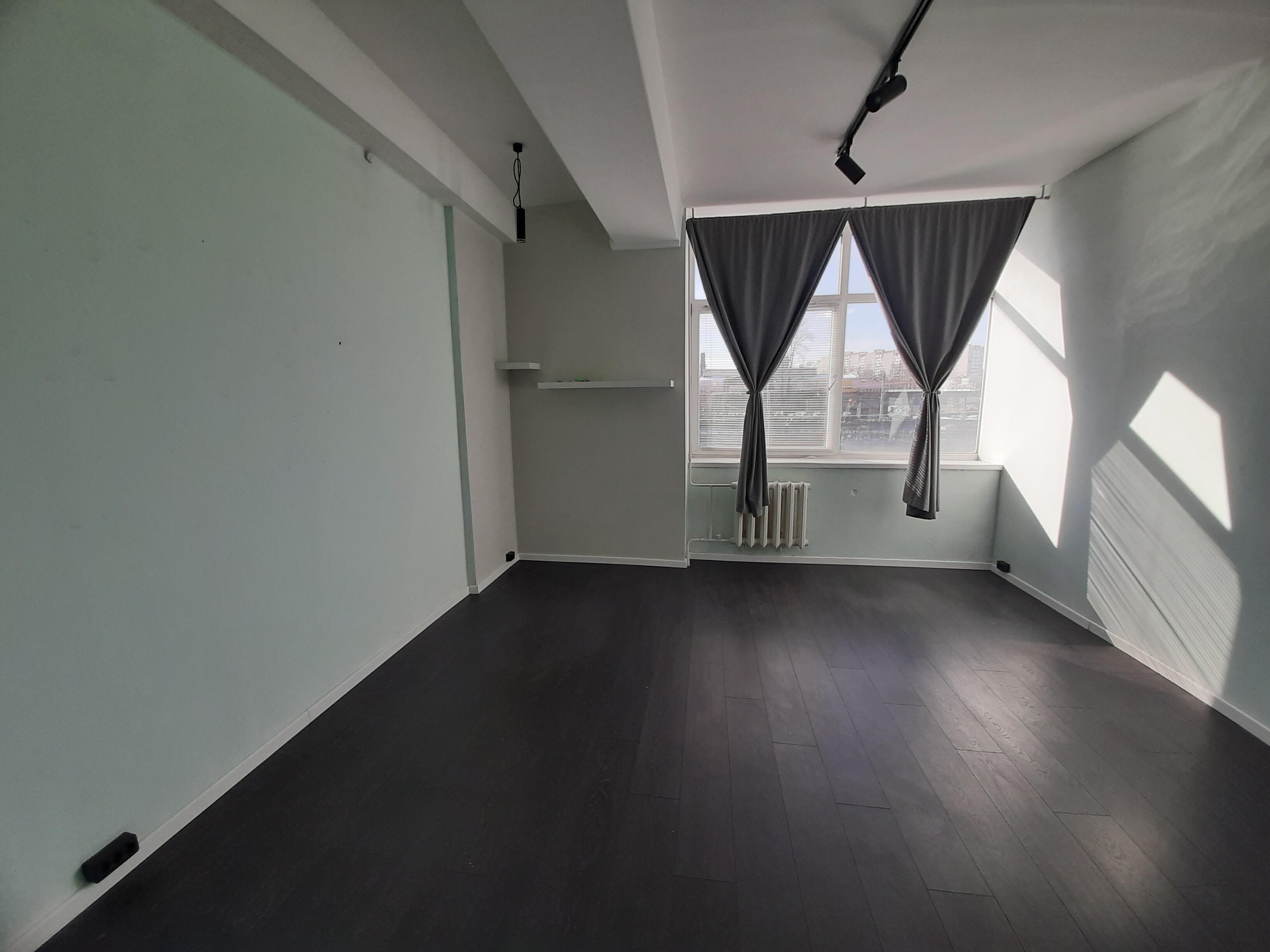 Office 2 rooms 42 m² in Minsk, Belarus