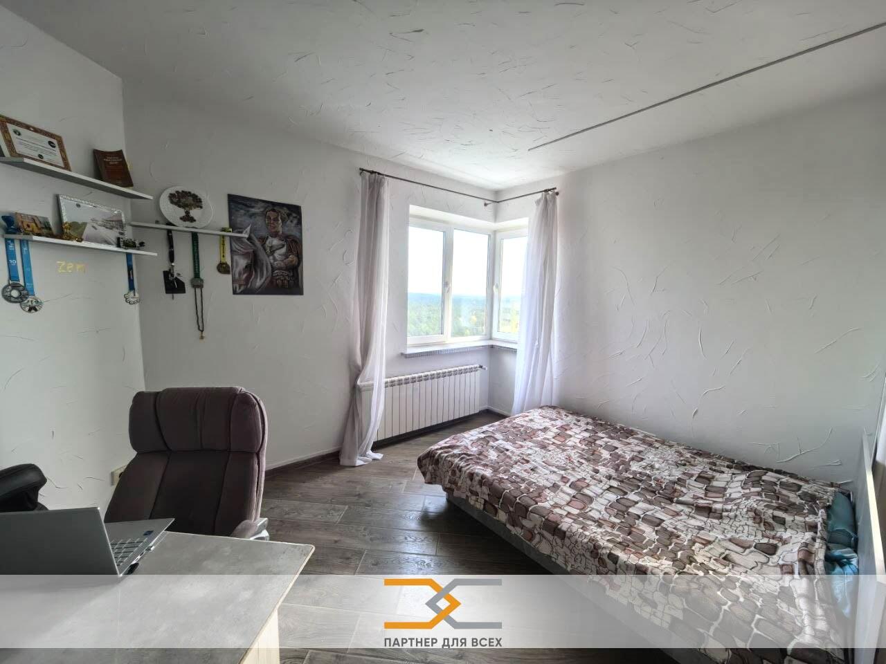  83.6м.кв., комнат 3, Минский (Копище, Лопатина ул., 7)