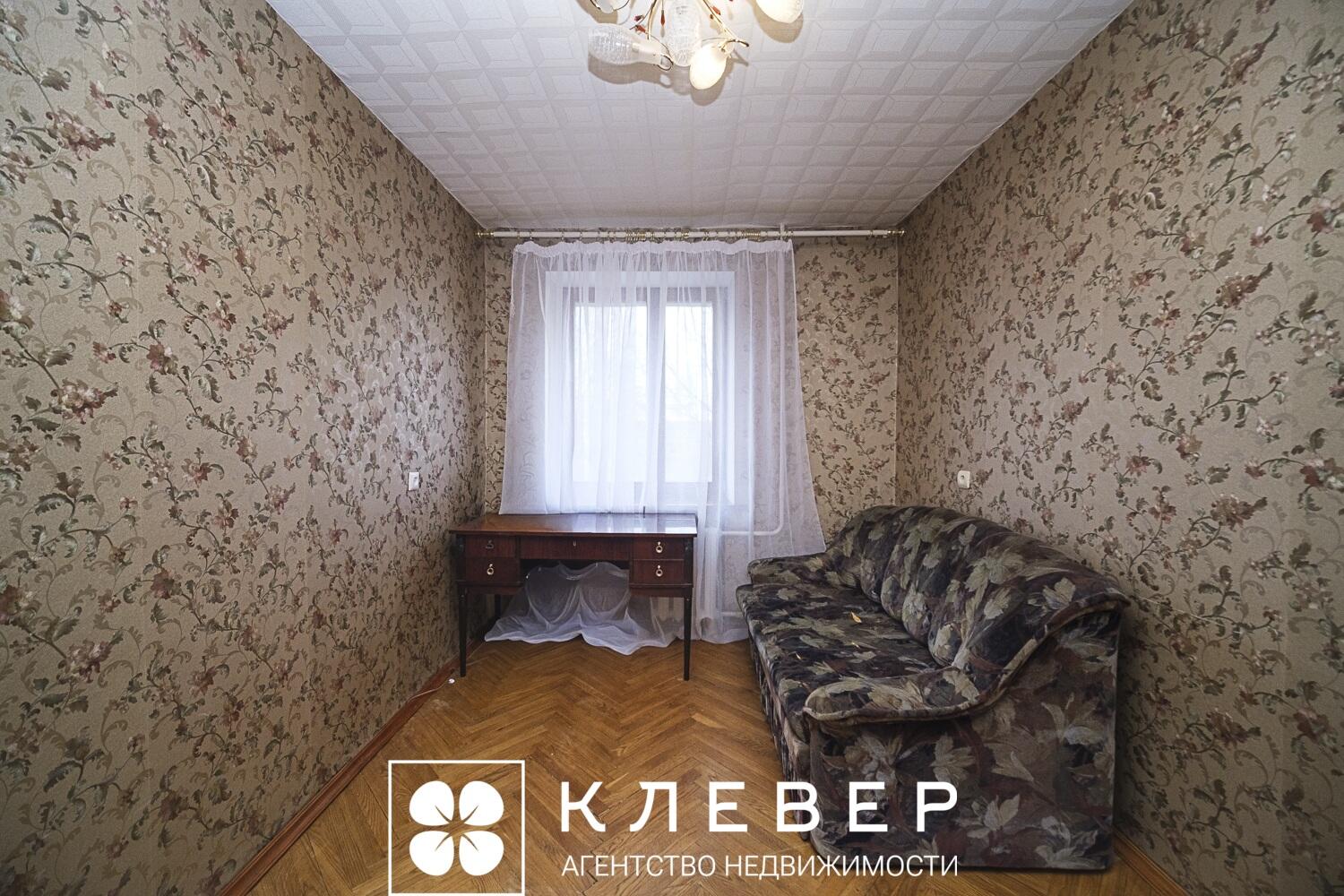  88.6м.кв., комнат 4, г. Минск (Маяковского ул., 14)