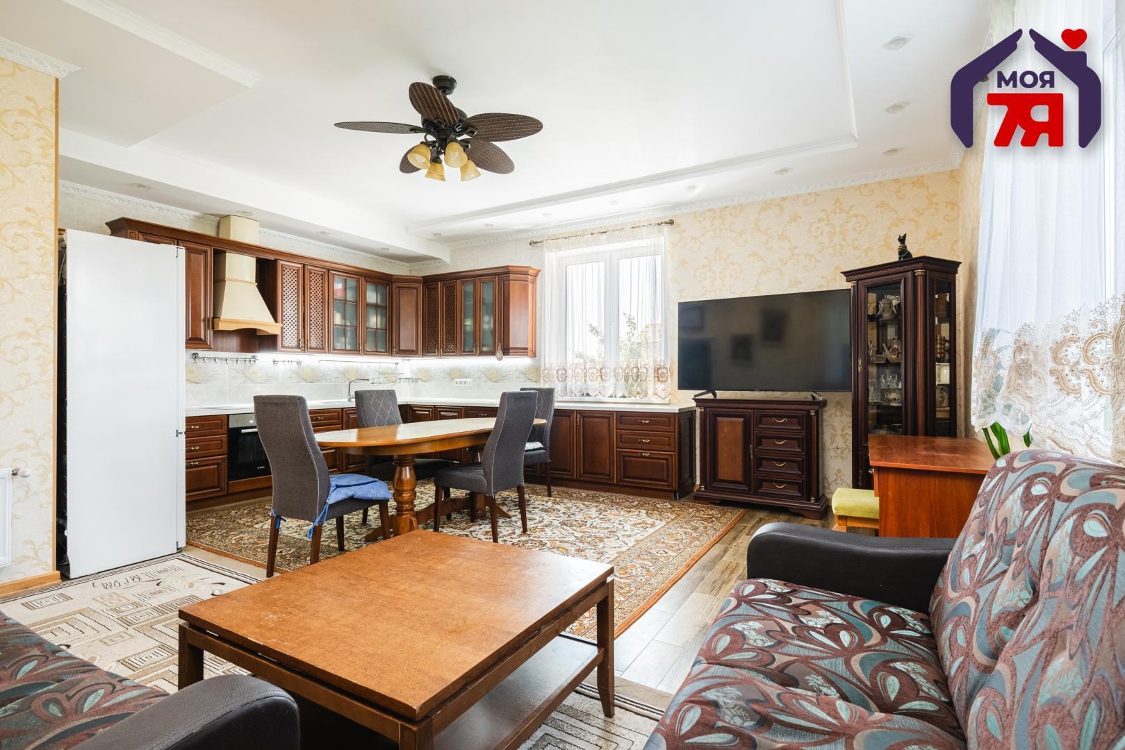 Chalet 782 m² Vialiki Trascianiec, Bélarus