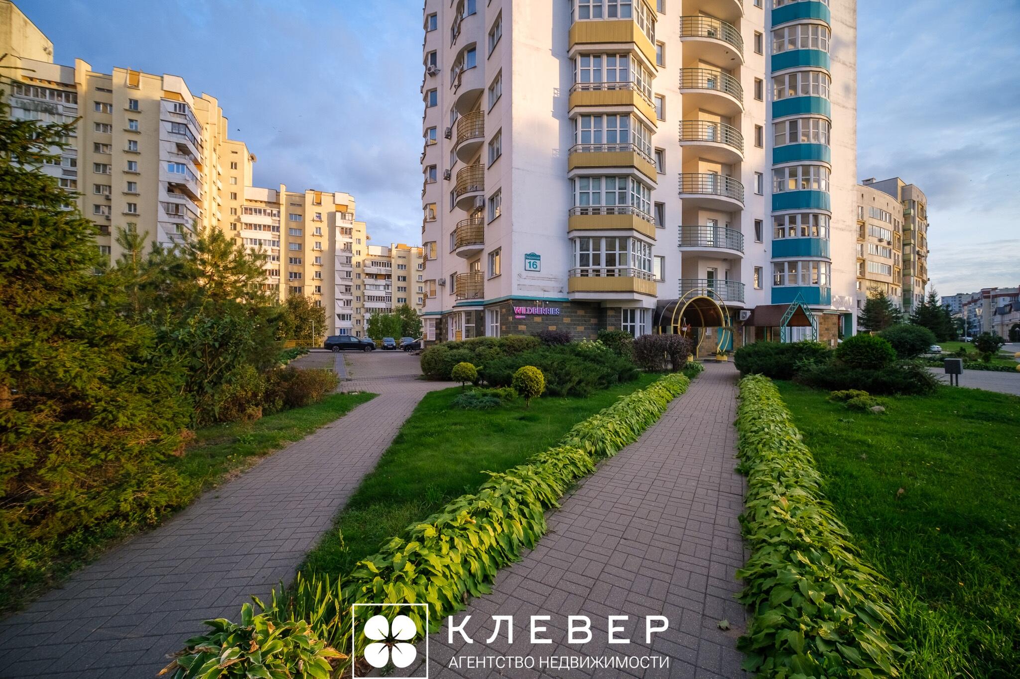  114.9м.кв., комнат 3, г. Минск (Гвардейская ул., 16)