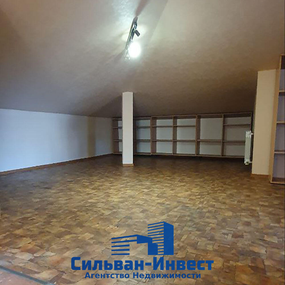Propiedad comercial 434 m² en Minsk, Belarús