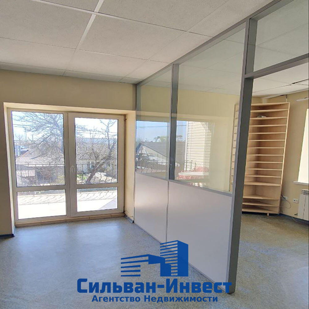 Propiedad comercial 434 m² en Minsk, Belarús