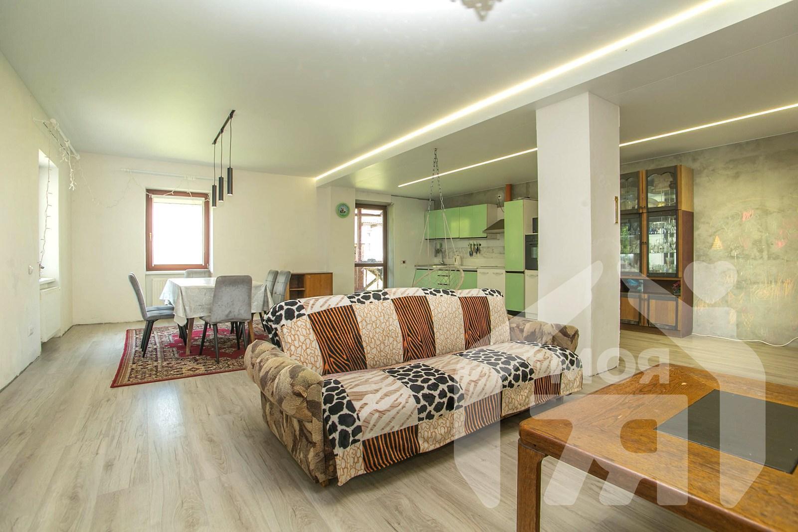 Casa 252 m² Zaslauje, Belarús