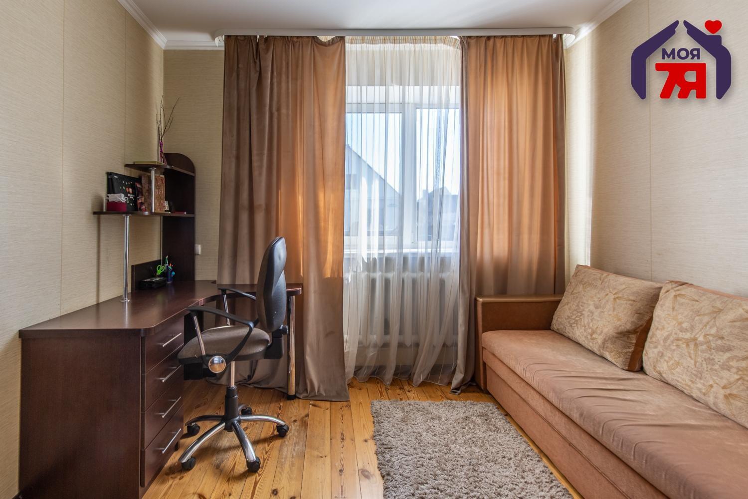 Casa 212 m² Maryina Horka, Belarús