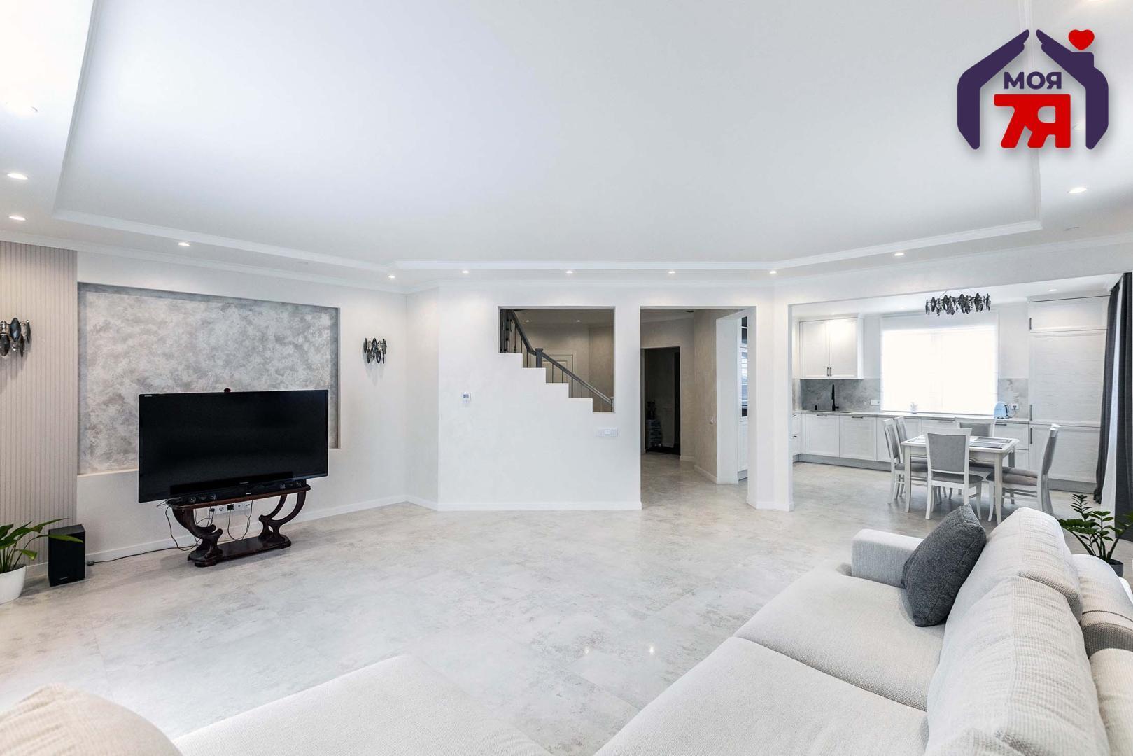 Casa de campo 258 m² Scytomirycy, Belarús