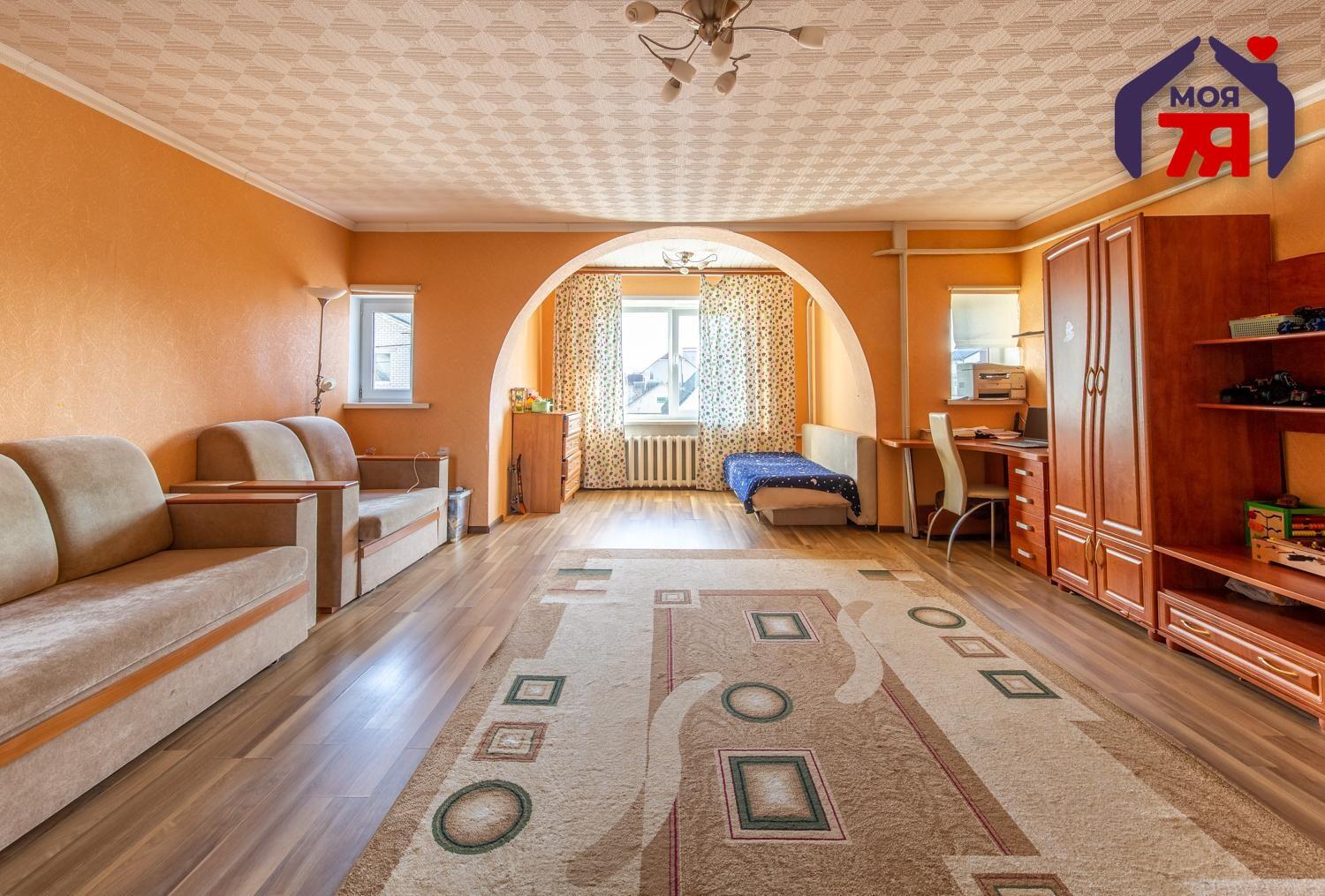 Casa 212 m² Maryina Horka, Belarús