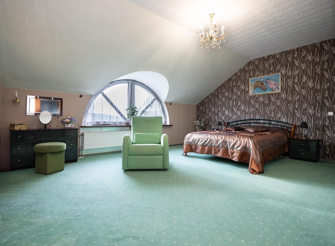  184.5м.кв., г. Минск (Парниковая ул., 32)