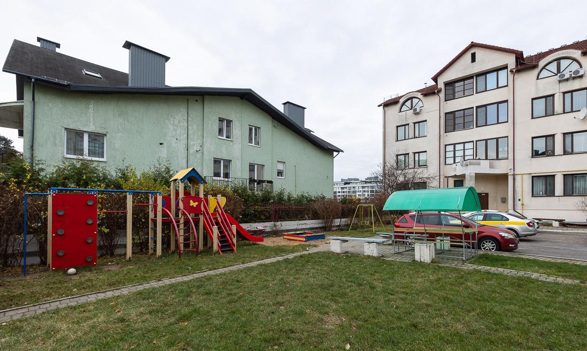  184.5м.кв., г. Минск (Парниковая ул., 32)