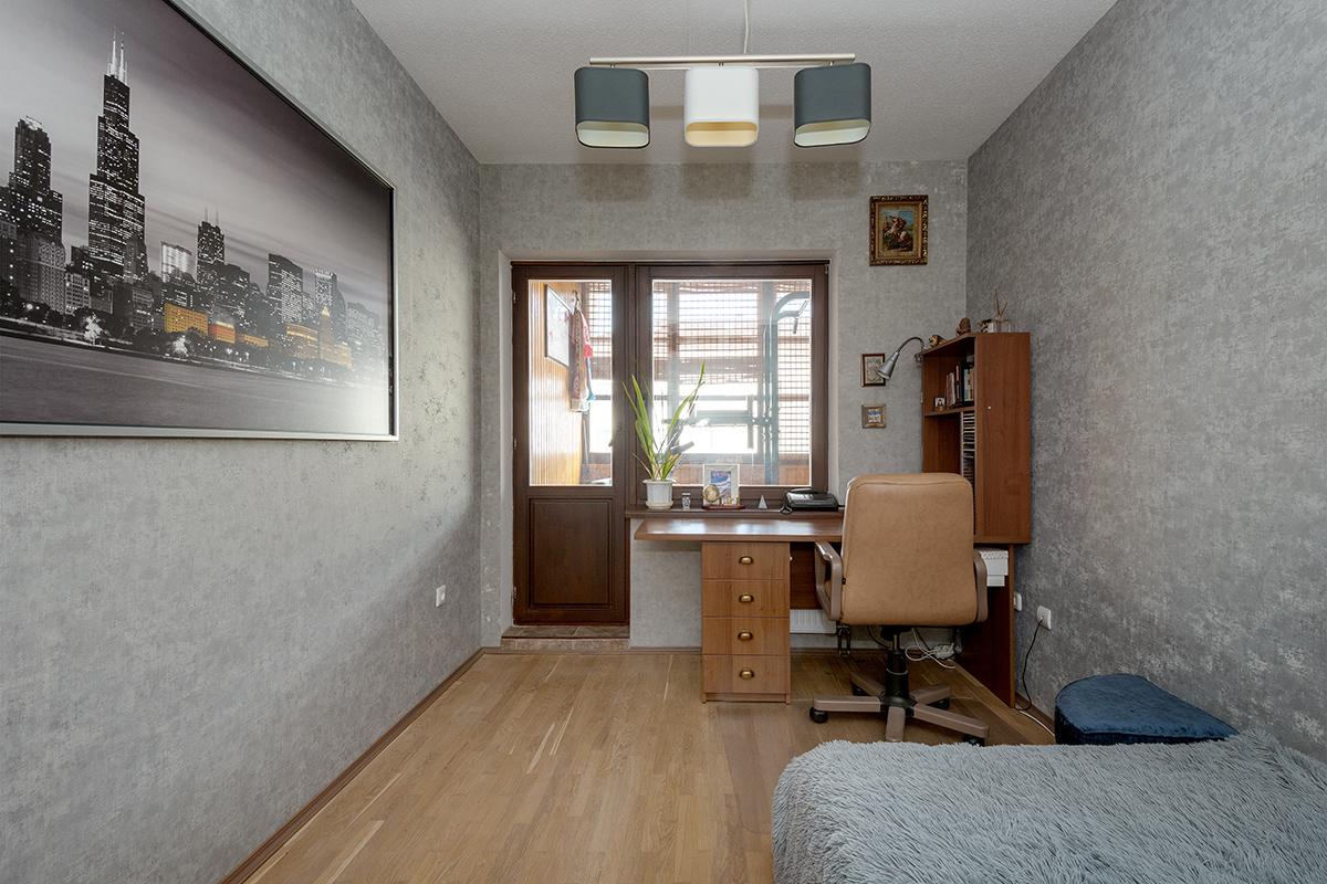  184.5м.кв., г. Минск (Парниковая ул., 32)