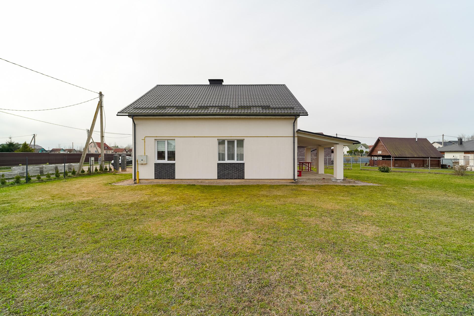 House 195 m² Voziera, Belarus