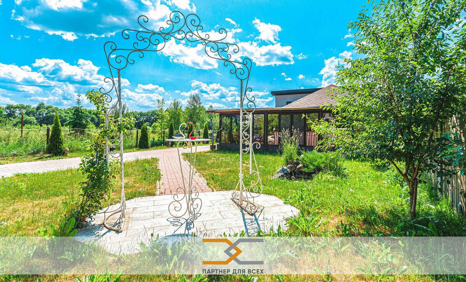 Restaurant 158 m² in Navapolski sielski Saviet, Belarus