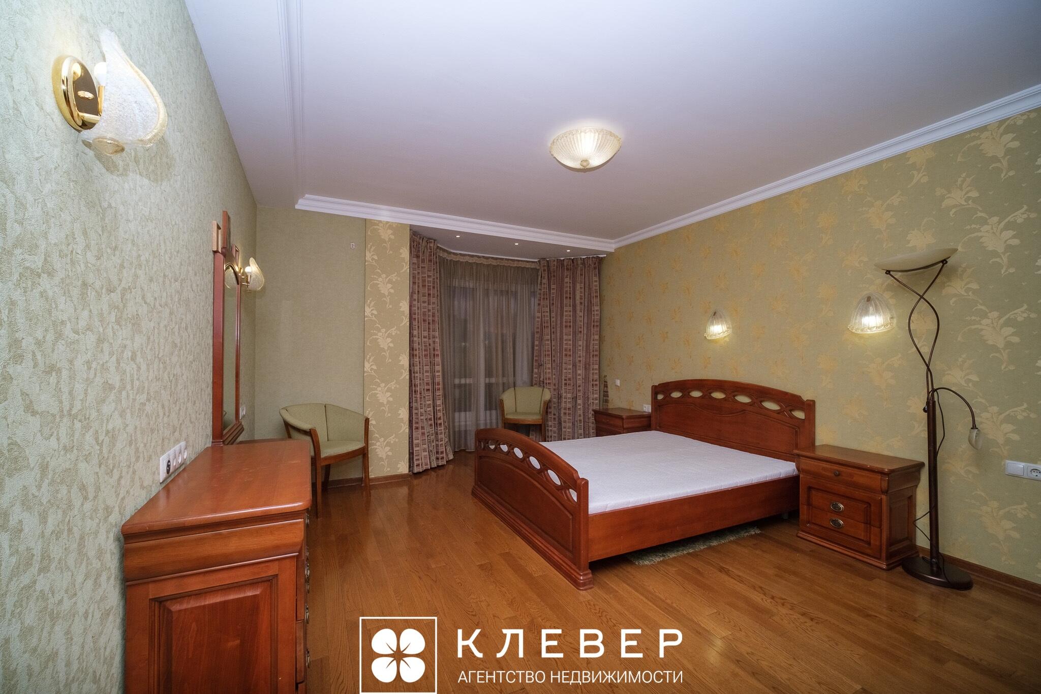  114.9м.кв., комнат 3, г. Минск (Гвардейская ул., 16)