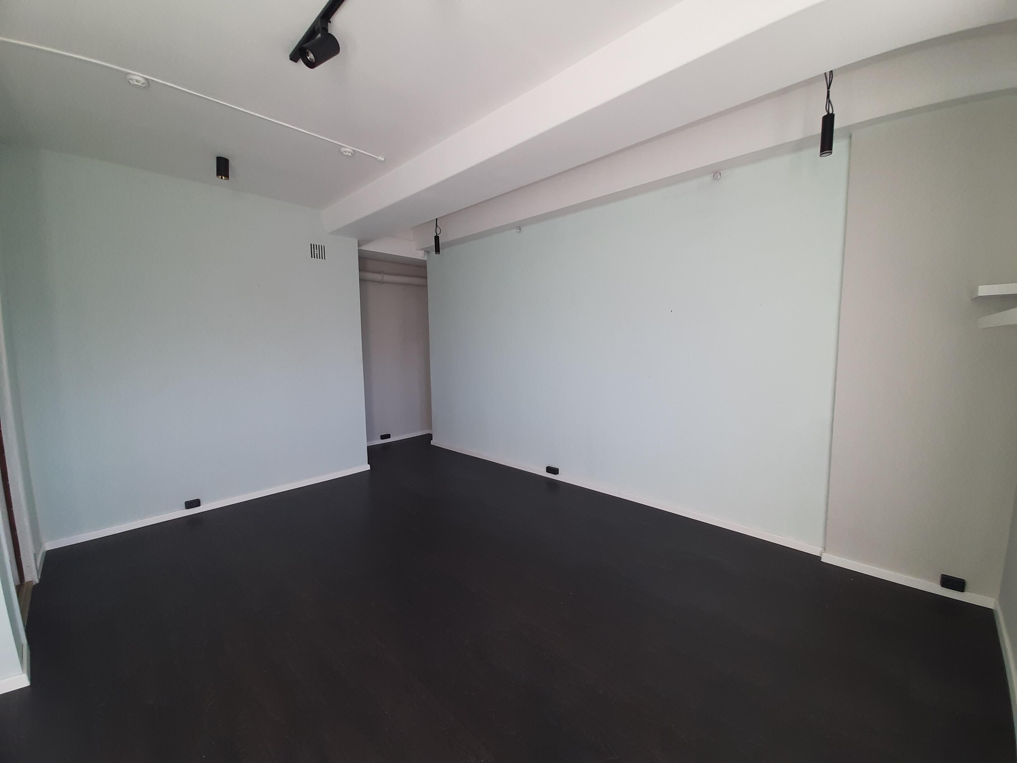 Office 2 rooms 42 m² in Minsk, Belarus