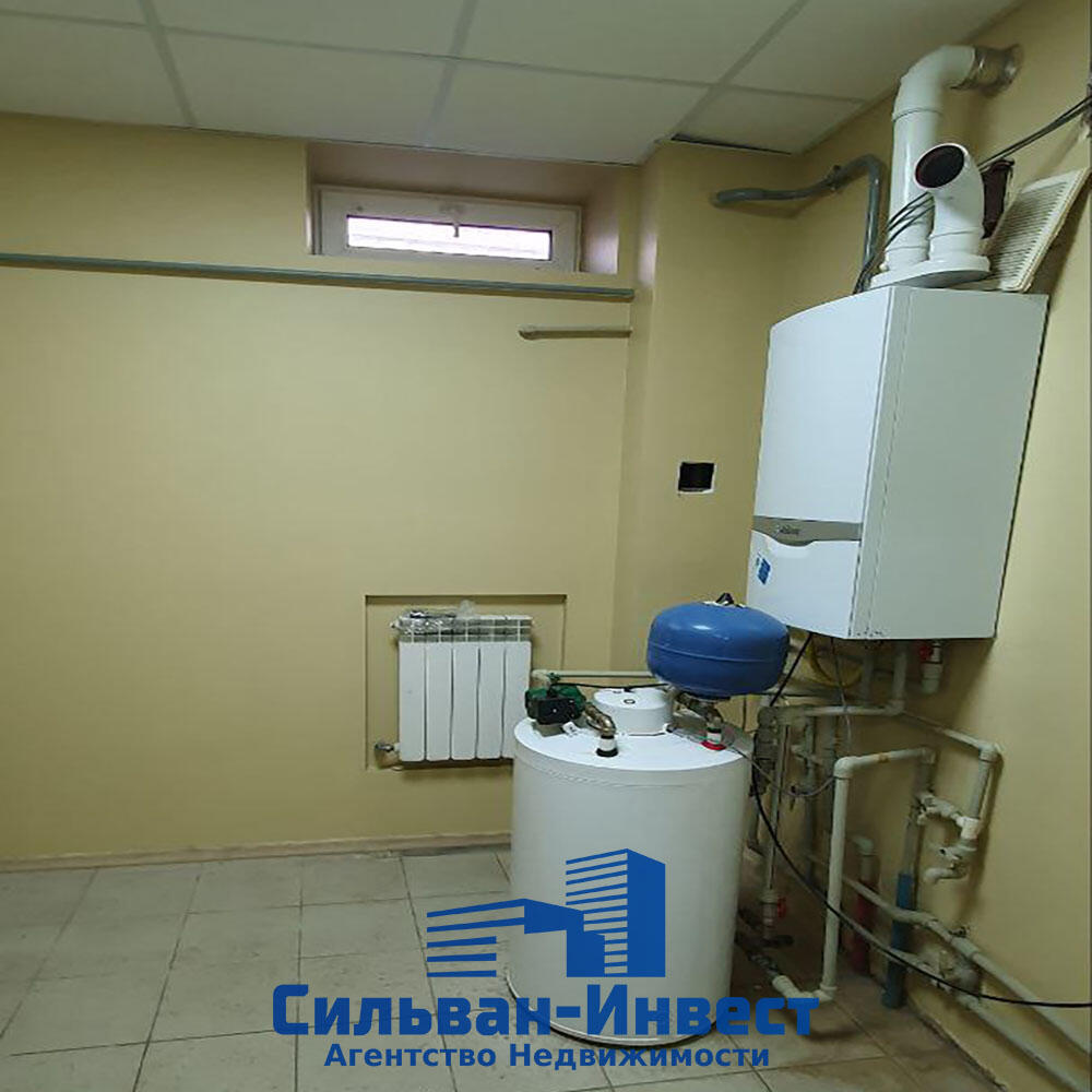 Oficina 434 m² en Minsk, Belarús