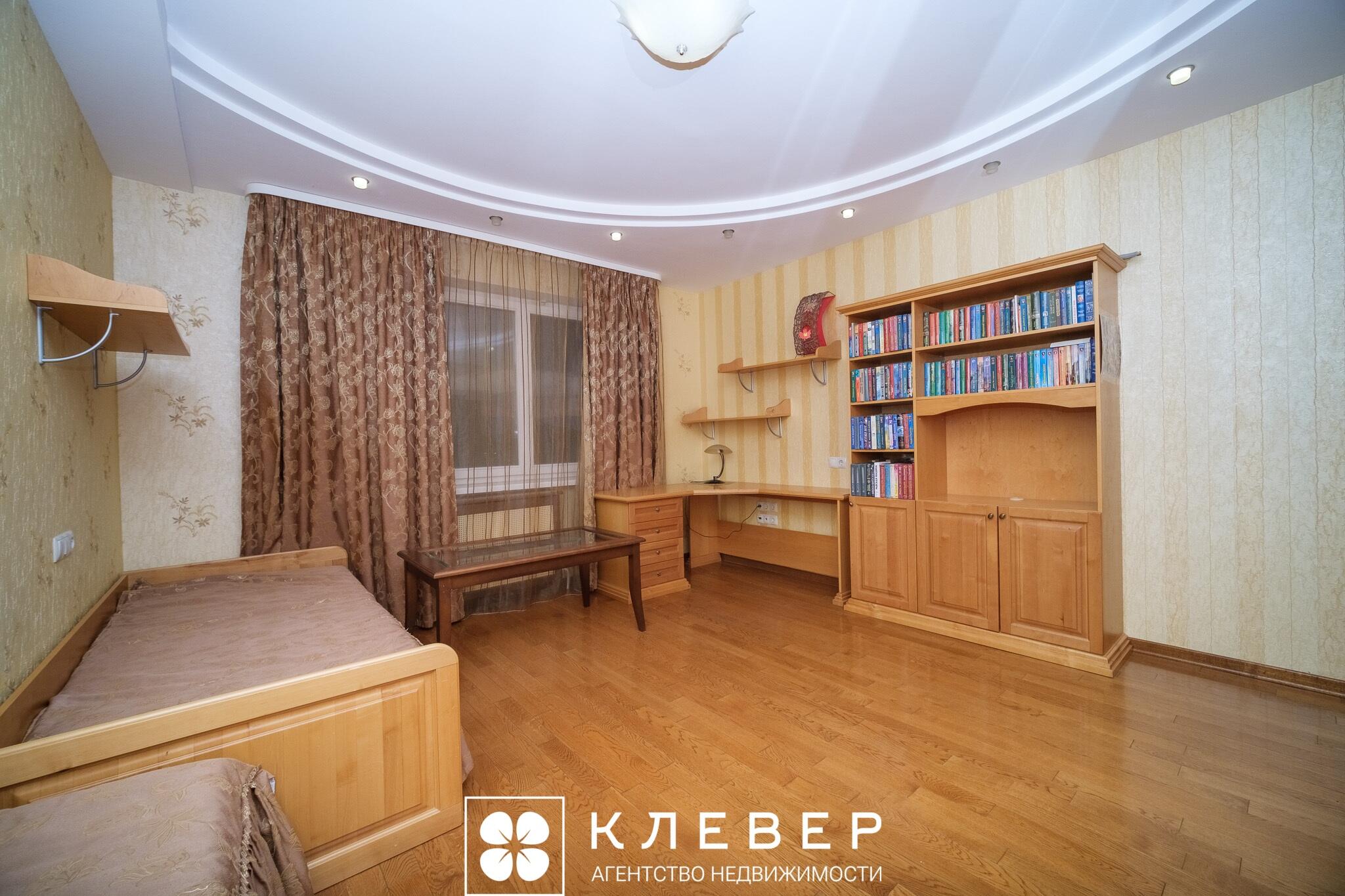  114.9м.кв., комнат 3, г. Минск (Гвардейская ул., 16)