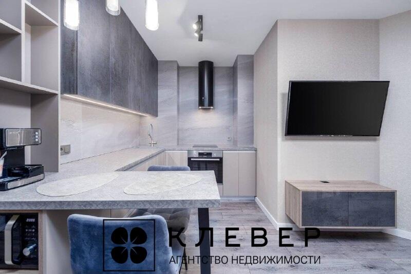  63.7м.кв., комнат 3, г. Минск (Николы Теслы ул., 1)