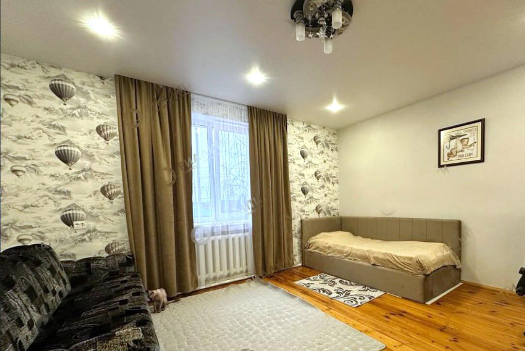 Casa 274 m² Kamianica Zyravieckaja, Belarús