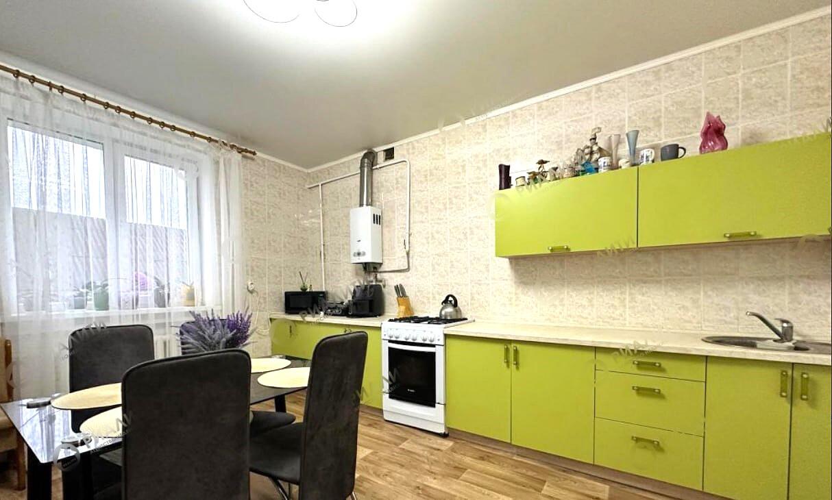 Casa 274 m² Kamianica Zyravieckaja, Belarús