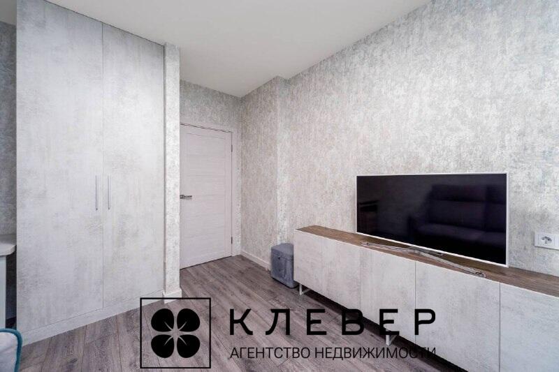  63.7м.кв., комнат 3, г. Минск (Николы Теслы ул., 1)