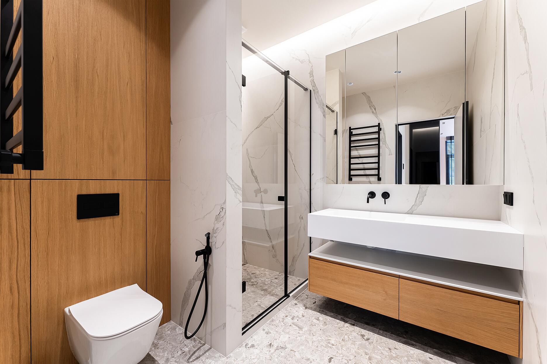 Mieszkanie 2 pokoi 63 m² Mińsk, Białoruś