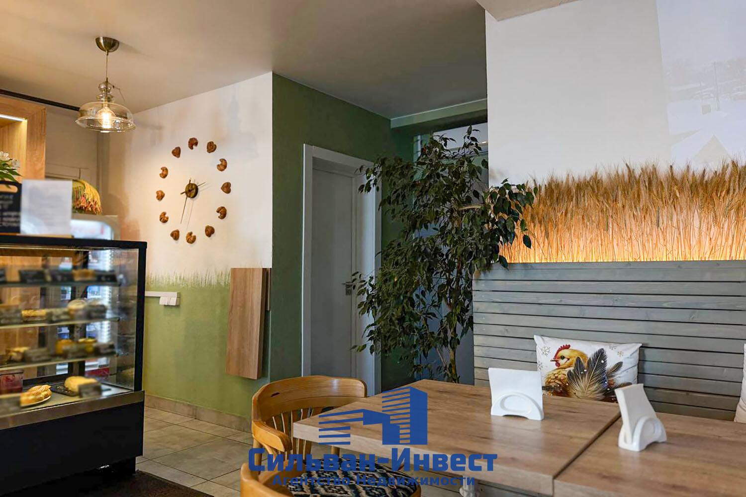 Shop 198 m² in Minsk, Belarus